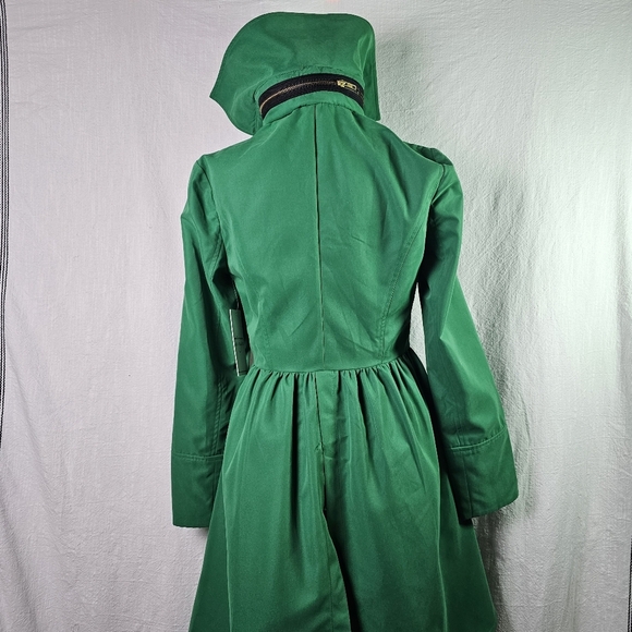 NWT She Reigns Womens Rain Coat Sz S Green Water Repellant Hi Low USA - Picture 7 of 16